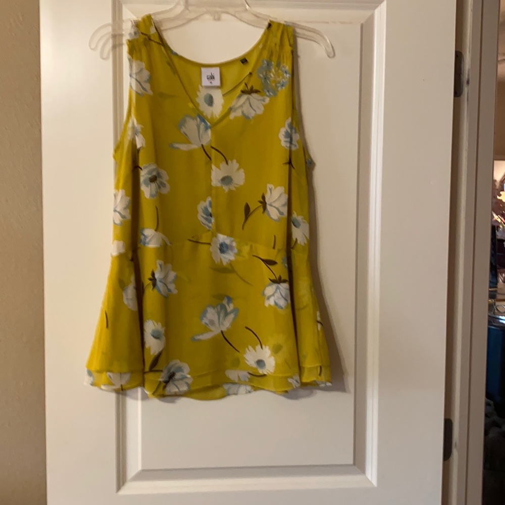 Cabi Yellow Floral Top Size Medium